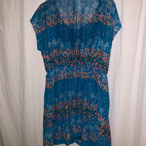 Mossimo Supply Co. Dresses & Skirts - Bright floral print midi dress Mossimo Supply Co. Dresses & Skirts - Bright floral print midi dress